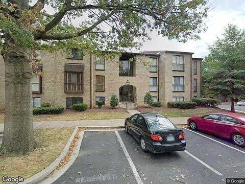 Royal Fern Ct Apt 22C, RESTON, VA 20191