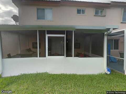 1St, PEMBROKE PINES, FL 33029