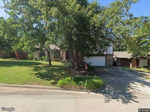 Chaucer Crescent, OKLAHOMA CITY, OK 73130