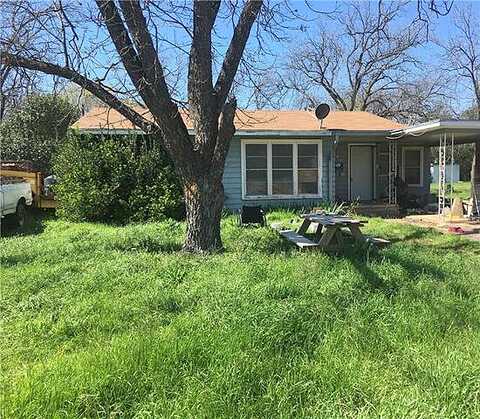 6Th, BROWNWOOD, TX 76801