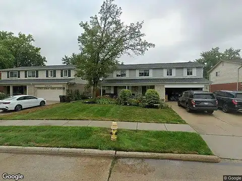 Overlake, SAINT CLAIR SHORES, MI 48080