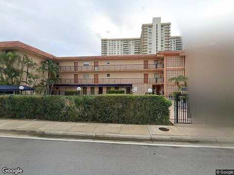 172Nd, SUNNY ISLES BEACH, FL 33160