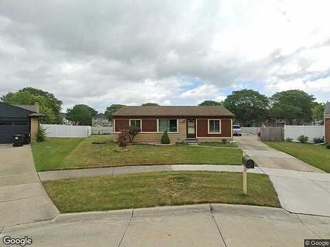 Sandra, WOODHAVEN, MI 48183