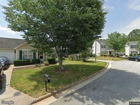 Green Crest, GREENSBORO, NC 27406