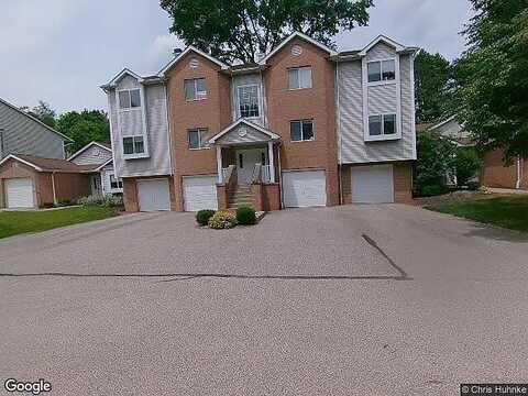 Village Pointe Dr # 3, AKRON, OH 44313