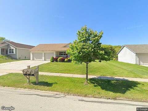 Maple, OAK CREEK, WI 53154