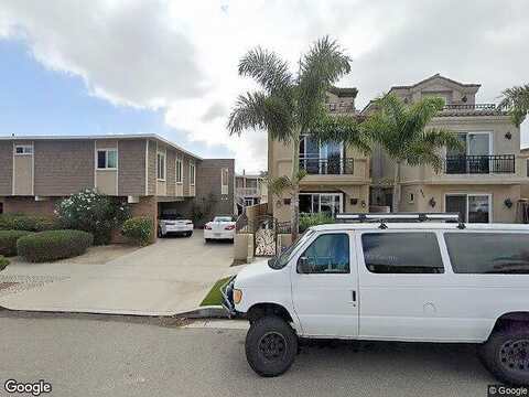 15Th, HUNTINGTON BEACH, CA 92648