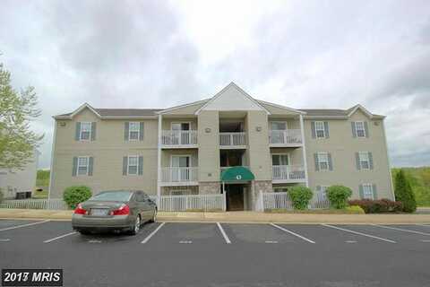 White Pine Cir, Stafford, VA 22554