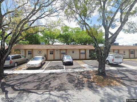 25Th, LAUDERHILL, FL 33313