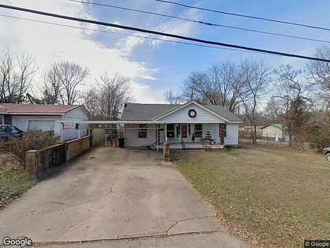 1St, STILWELL, OK 74960