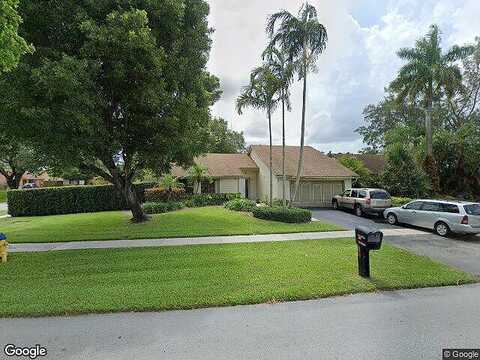 96Th, PEMBROKE PINES, FL 33025