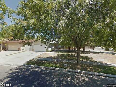 7Th, FRESNO, CA 93710