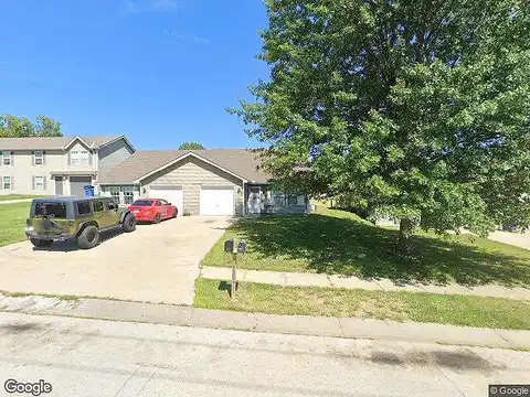 Queen Ridge, INDEPENDENCE, MO 64056