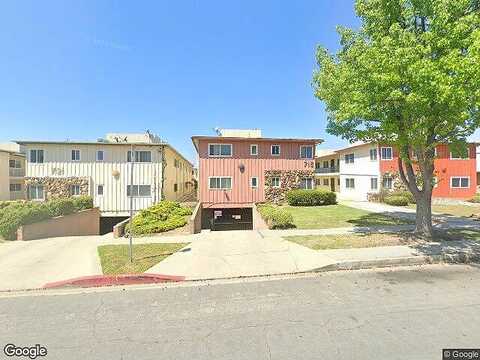 Larch, INGLEWOOD, CA 90301