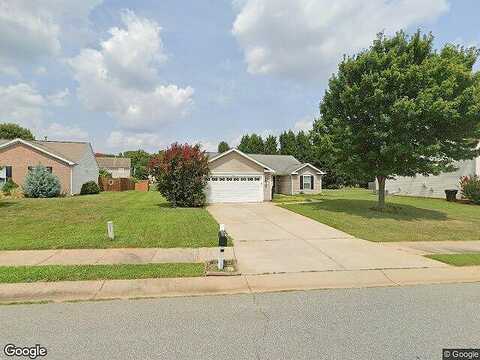 Village Acre, WHITSETT, NC 27377