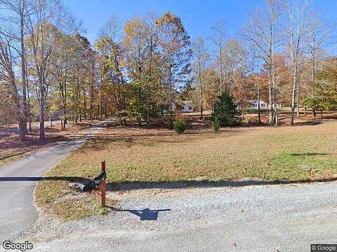 Knoll Woods, RUSTBURG, VA 24588