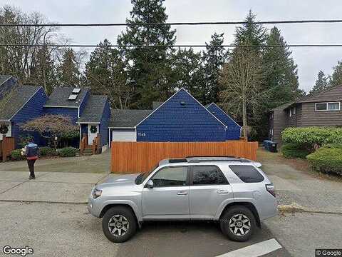 45Th, SEATTLE, WA 98136