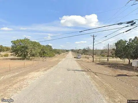 Lakeside Dr, PIPE CREEK, TX 78063