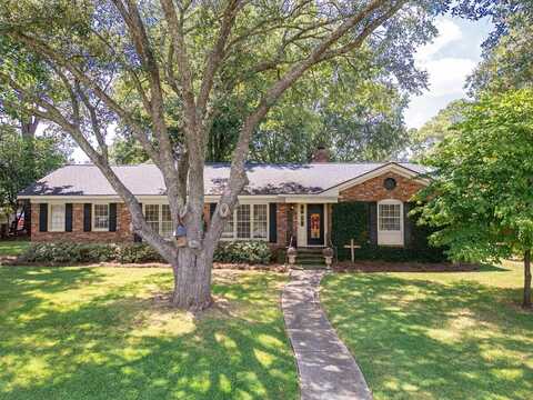 2019 Robinhood Road, Albany, GA 31707