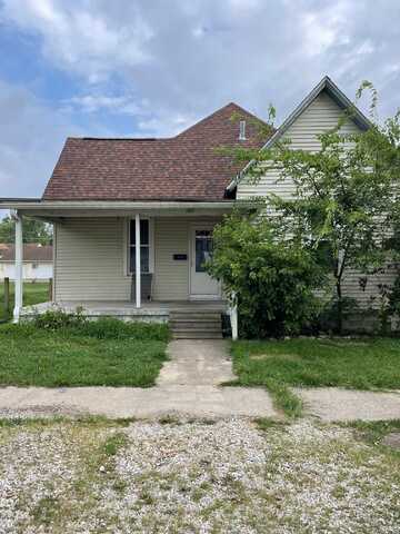 189 NW E Street, Linton, IN 47441