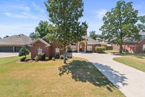 2641 River Eagle Ct., Sherwood, AR 72120