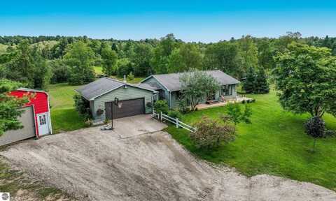 15760 220TH AVENUE, LEROY, MI 49655