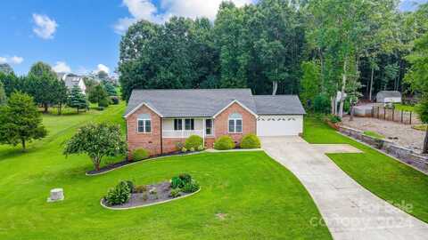 2497 Carriage Lane, Lincolnton, NC 28092