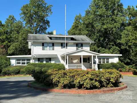 517 W Spring Street, Troy, NC 27371