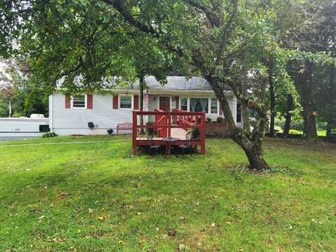 178 Preston Road, Griswold, CT 06351