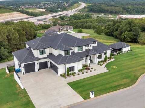 3419 Riverbend RD, Bentonville, AR 72712