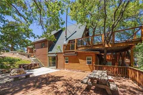 509 Villa Grove Avenue, Big Bear City, CA 92314