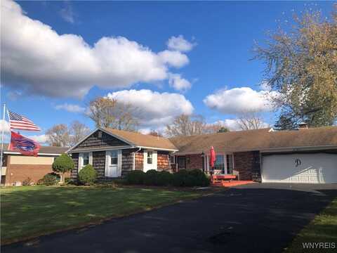 3957 W West River Road, Grand Island, NY 14072