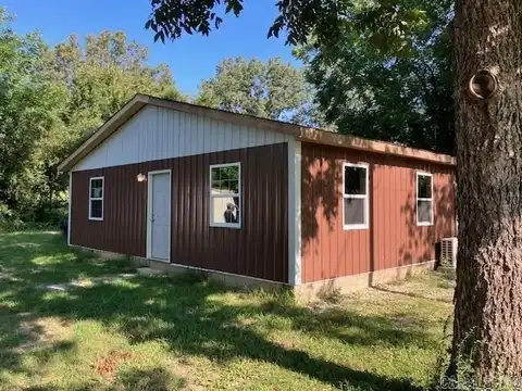 24 Geurin, Lynn, AR 72440