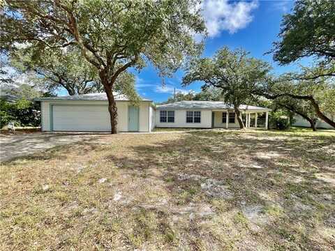 1910 Johnson Avenue, Rockport, TX 78382