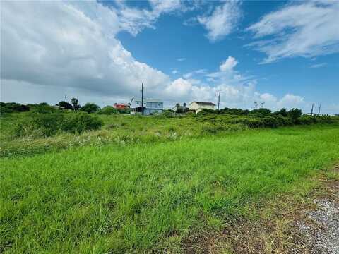 129 W Glen Oak, Rockport, TX 78382