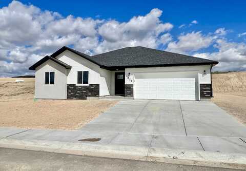 671 Alpine Drive, Spring Creek, NV 89815