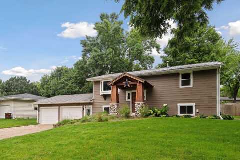 415 Adams Drive W, Norwood Young America, MN 55397