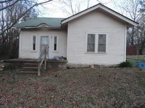 208 N Center ST, Marshall, AR 72650