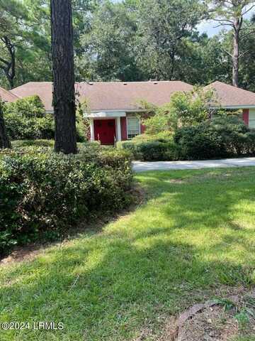 8 Pickens Street N, Beaufort, SC 29907