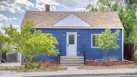 202 N Yellowstone Ave -, Moorcroft, WY 82721