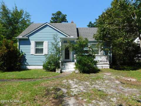 107 Noyes Avenue, Morehead City, NC 28557