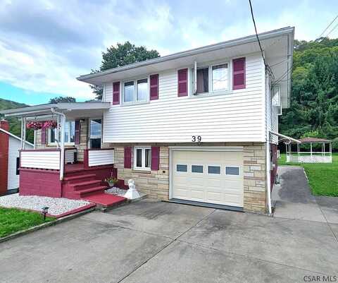 39 Plymouth Avenue, Johnstown, PA 15906