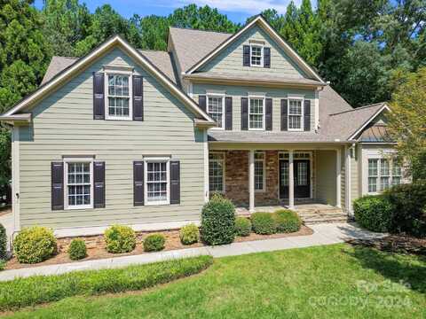 2251 Capes Cove Drive, Sherrills Ford, NC 28673