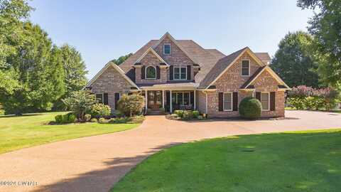 27 Legend Oaks Cove, Jackson, TN 38305