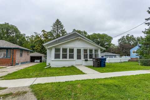 3011 Bowdoin Street, Des Moines, IA 50313