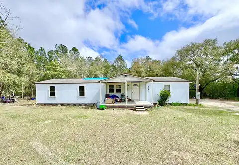 John White, DEFUNIAK SPRINGS, FL 32435