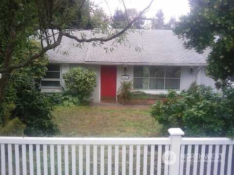 21St, SHORELINE, WA 98155