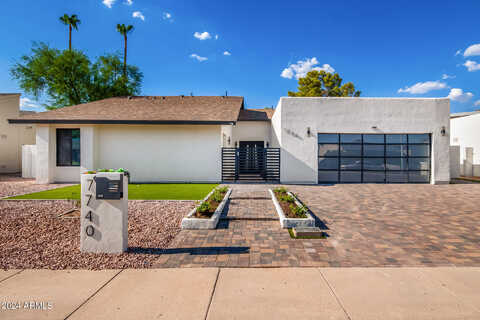 Rose, SCOTTSDALE, AZ 85250