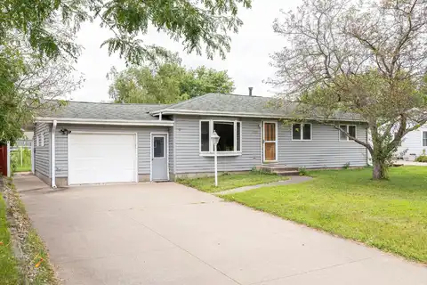 Spruce, LA CRESCENT, MN 55947