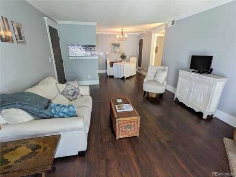 Pitkin, AURORA, CO 80017